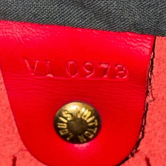 Louis Vuitton Castillian Red Epi speedy 25 rare excellent condition vintage - Picture 11 of 13